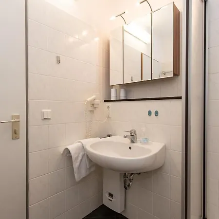 Trafalgar 123 Apartament *