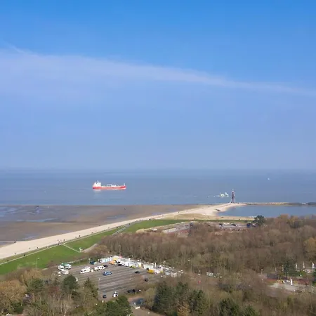 Trafalgar 123 * Cuxhaven